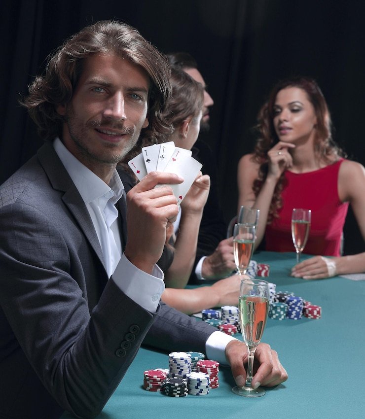 Trải nghiệm live casino và trò chơi slot tại bannha888